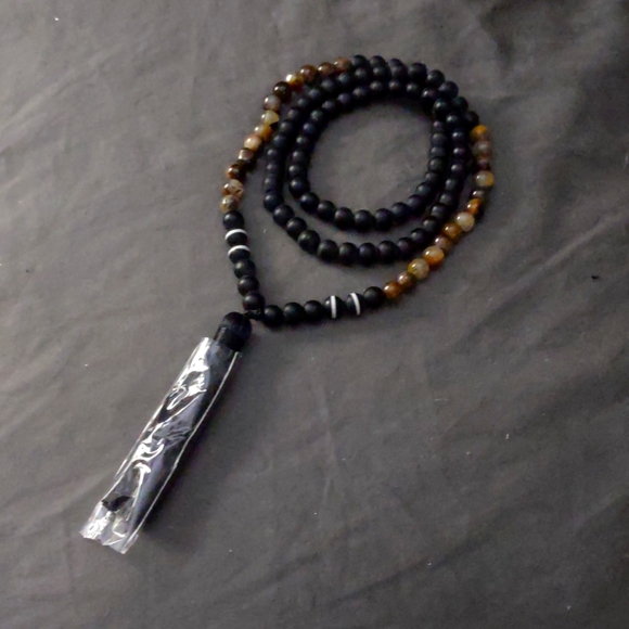 8mm Tiger's Eye Necklace - Picture 10 of 12